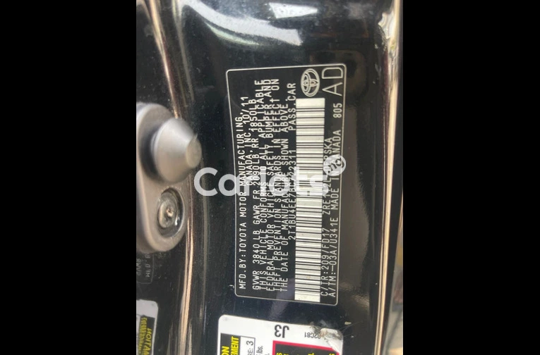 FEW MONTHS USED 2012 TOYOTA COROLLA SPORT FULL OPTION for sale in Ajah, Lagos - photo 5 of 7
