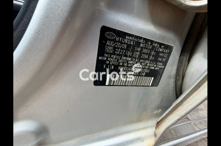 Nigerian Used TOKS STANDARD 2009 HYUNDAI ELANTRA for sale in Ipaja, Lagos - photo 4 of 7