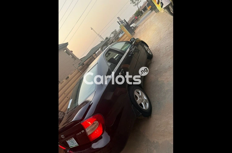 Cheap Toyota Camry 2004 Neatly Painted for sale in Sangote, Ogun - photo 5 of 7