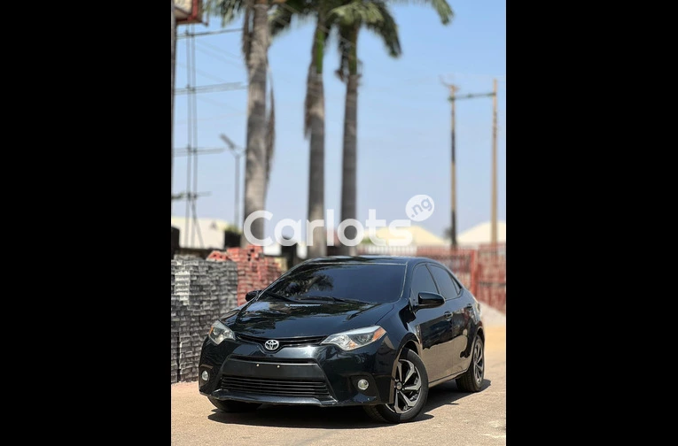 Nigerian Used 2016 TOYOTA COROLLA LE for sale in Kaduna - photo 2 of 6