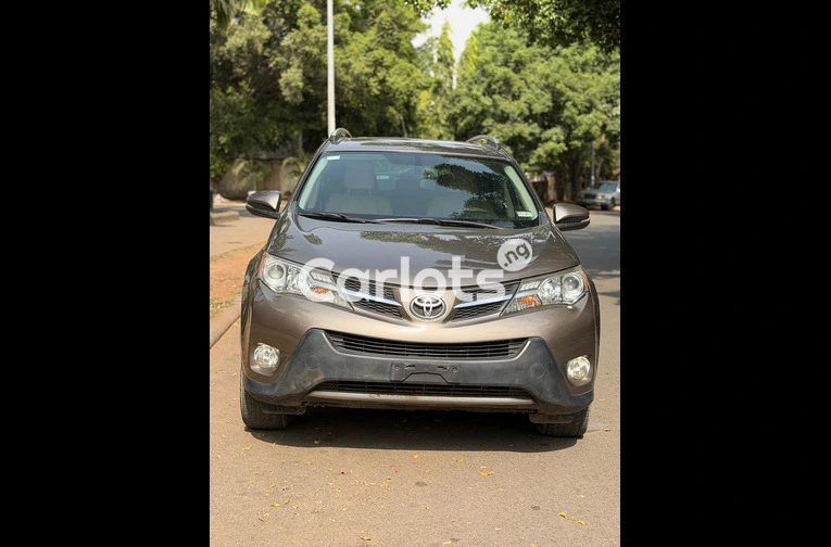 NIGERIAN USED TOYOTA RAV4 2015 MODEL WITH CUSTOM DUTY for sale in Abuja, FCT - photo 7 of 7