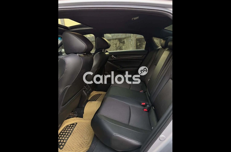 Foreign Used Honda Accord 2.0 for sale in Asokoro, FCT - photo 5 of 7