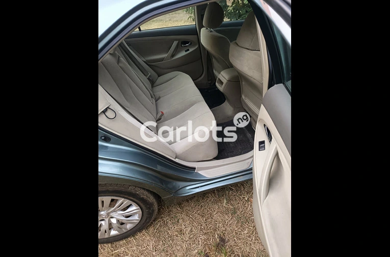 2007 Toyota Camry Model - 7/7