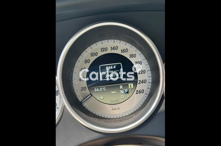 2012 Mercedes Benz CLS 550 for sale in Garki, FCT - thumbnail 5
