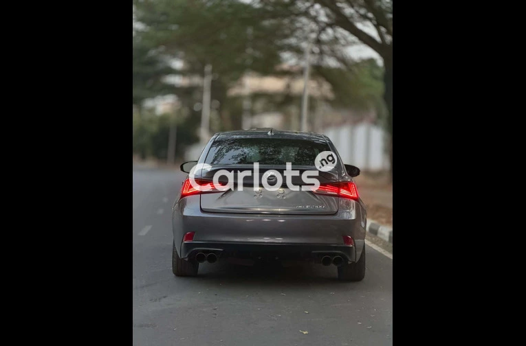 2017 Foreign Used Lexus IS300 – Well Maintained for sale in Asokoro, FCT - thumbnail 7