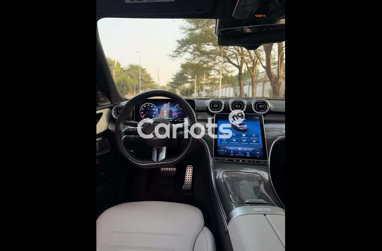 2023 Mercedes Benz C300 – Well Maintained - 3/7