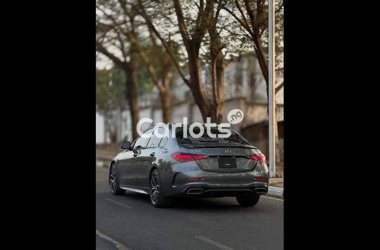 2023 Mercedes Benz C300 – Well Maintained - 6/7
