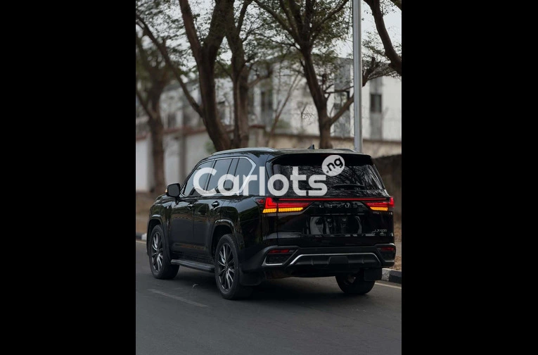 Foreign used 2022 Lexus LX600 for sale in Asokoro, FCT - thumbnail 6