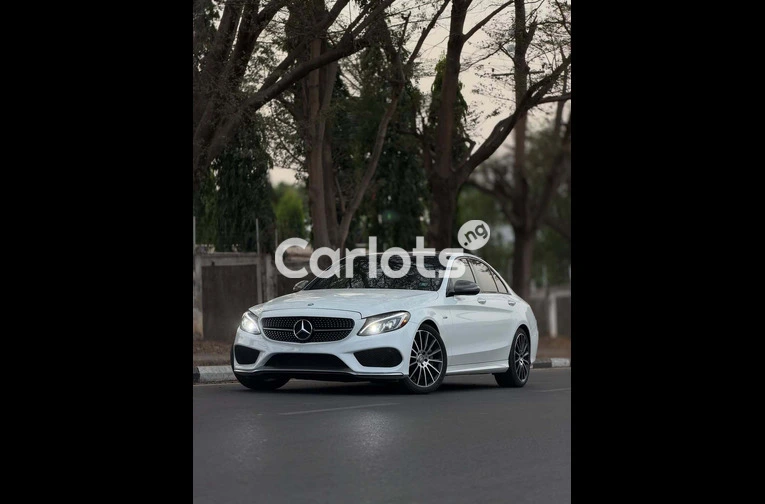 Foreign used 2017 Mercedes Benz C43 AMG model - 1/6