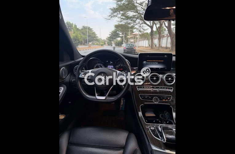 Extremely Super Clean Mercedes Benz C400 2015 model for sale in Asokoro, FCT - photo 3 of 7