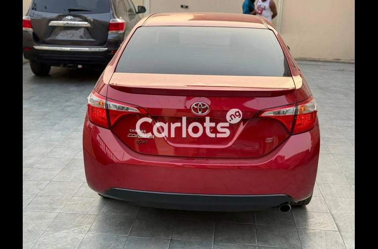 FOREIGN USED 2016 TOYOTA COROLLA SPORT - 7/7