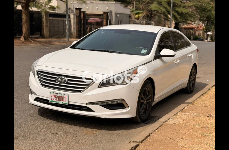 HYUNDAI SONATA 2015