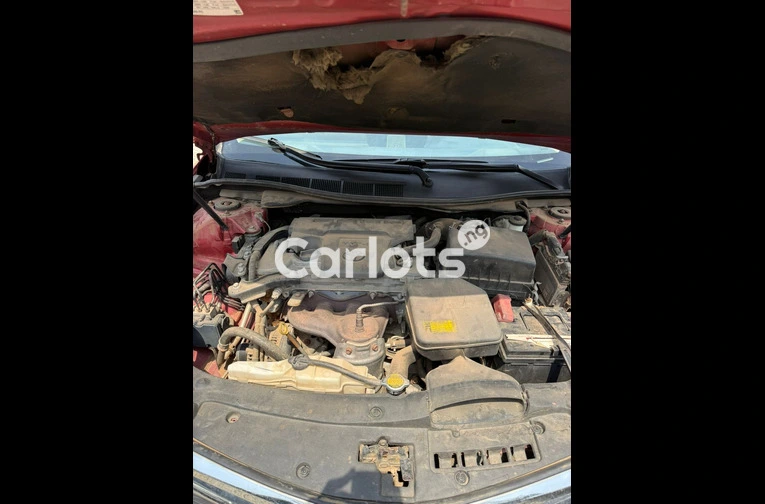 2013 TOYOTA CAMRY WITH A CLEAR DUTY for sale in Abuja, FCT - thumbnail 4