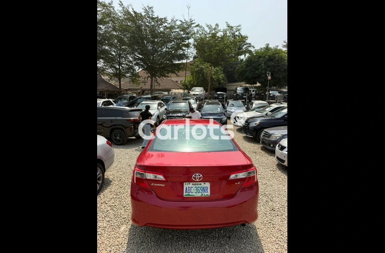 2013 TOYOTA CAMRY WITH A CLEAR DUTY for sale in Abuja, FCT - photo 7 of 7