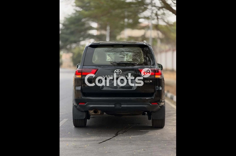 2025 TOYOTA LAND CRUISER GXR | BRAND NEW for sale in Asokoro, FCT - photo 7 of 7