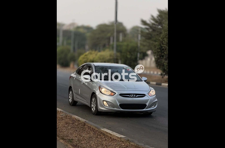 Foreign Used Budget-Friendly 2014 Hyundai Accent for sale in Asokoro, FCT - thumbnail 2