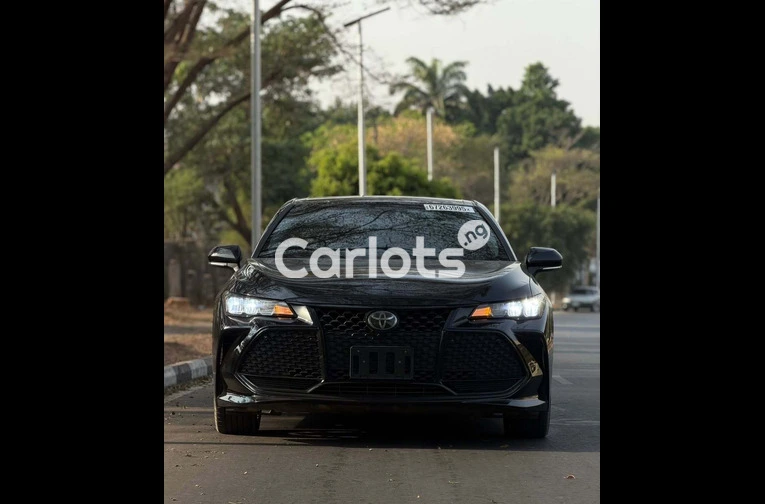 Foreign Used 2019 Avalon Toyota for sale in Asokoro, FCT - thumbnail 2