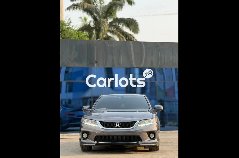 2015 Honda Accord Coupe model V6 with Duty for sale in Abuja, FCT - photo 1 of 7