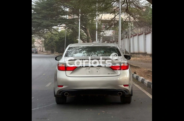 Foreign Used 2013 Lexus ES 350 for sale in Asokoro, FCT - photo 7 of 7