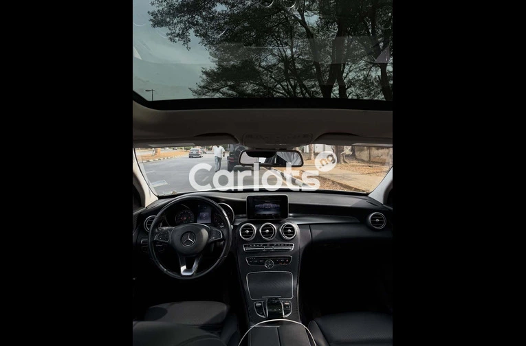 Foreign Used 2016 Mercedes-Benz C300 for sale in Asokoro, FCT - photo 4 of 7