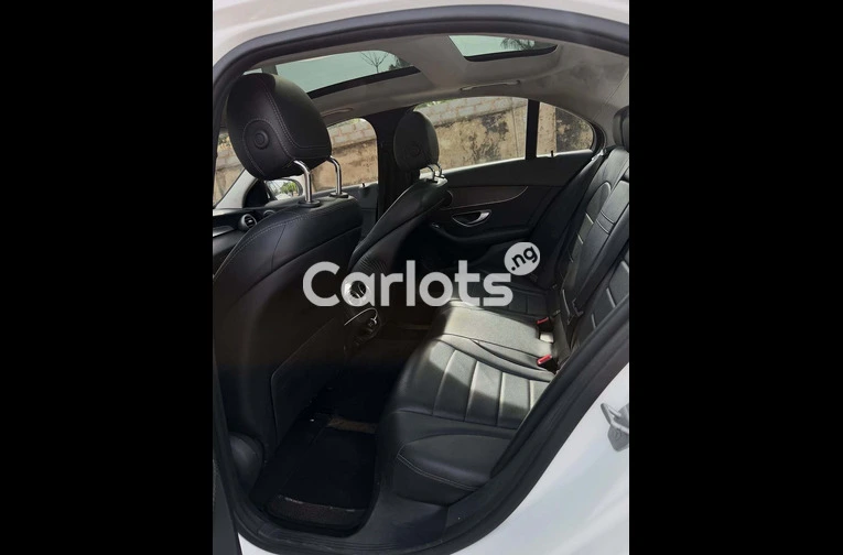 Foreign Used 2016 Mercedes-Benz C300 for sale in Asokoro, FCT - photo 5 of 7