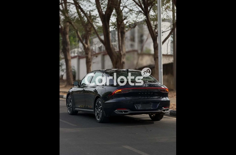 Foreign Used 2022 Hyundai Azera for sale in Asokoro, FCT - photo 6 of 7