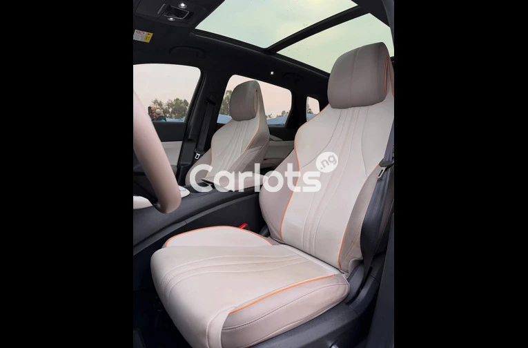 Brand New 2024 BYD Song pro Hybrid - 4/7