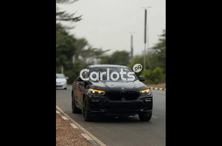 FOREIGN USED 2021 BMW X6 M50i COUPE - 2