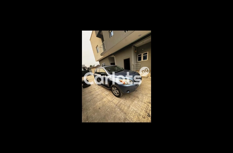 CLEAN REGISTERED 2008 TOYOTA RAV4 FULL OPTION - 6/7