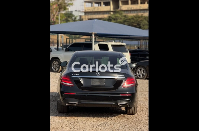 Foreign Used 2017 Mercedes-Benz E450 for sale in Garki, FCT - thumbnail 5