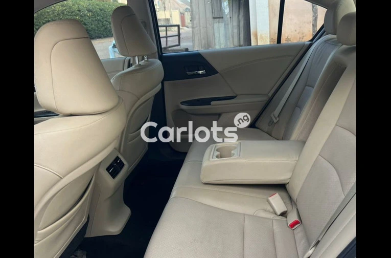 Nigerian Used 2017 UPGRADED HONDA ACCORD FULL OPTION for sale in Kaduna - photo 4 of 5