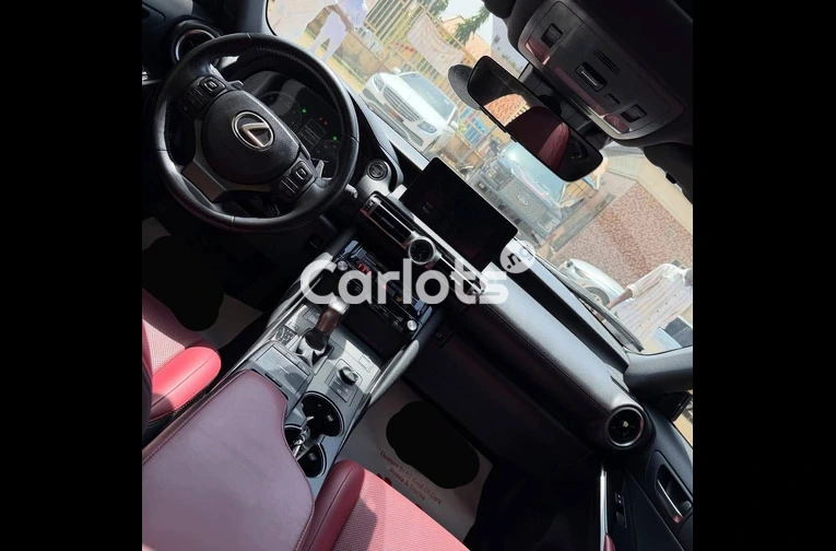 FOREIGN USED 2024 LEXUS IS300 for sale in Abuja, FCT - photo 5 of 7