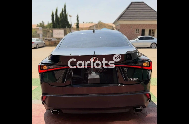 FOREIGN USED 2024 LEXUS IS300 for sale in Abuja, FCT - thumbnail 7