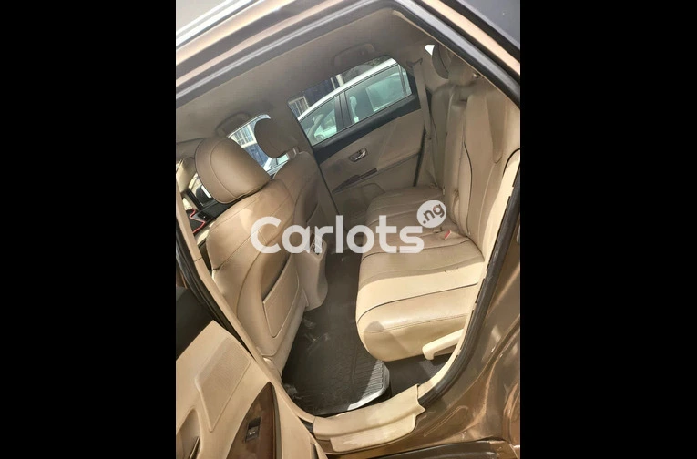 2012 KEYLESS TOYOTA VENZA - 3/4