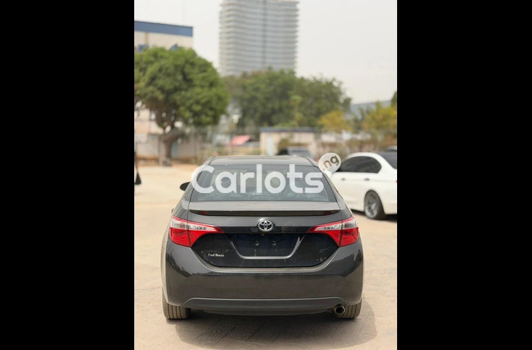 Foreign used Toyota Corolla Sport 2014 model - 1/6