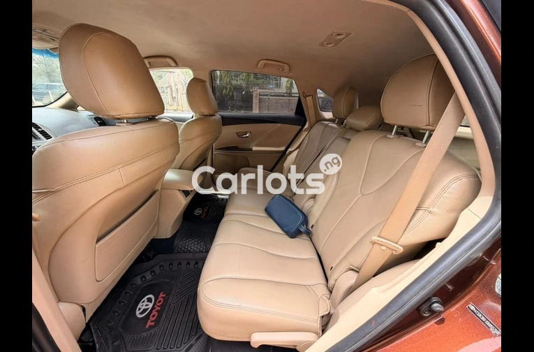 2013 TOYOTA VENZA for sale in Abuja, FCT - thumbnail 6