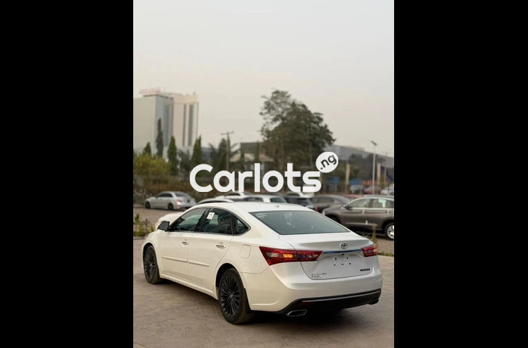 Foreign used Toyota Avalon 2016 model full option