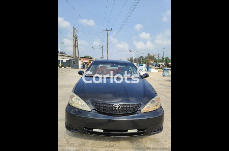 CLEAN REGISTERED 2004 TOYOTA CAMRY - 1/7