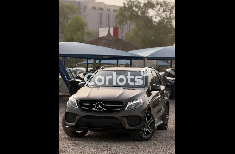Foreign Used 2017 Mercedes GLE 350 - 1/7
