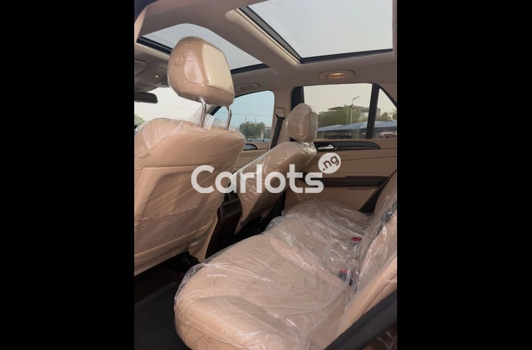 Foreign Used 2017 Mercedes GLE 350 - 3/7