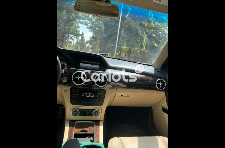 2013 MERCEDES BENZ GLK350 FULL OPTION for sale in Abuja, FCT - thumbnail 2