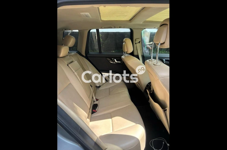 2013 MERCEDES BENZ GLK350 FULL OPTION for sale in Abuja, FCT - photo 3 of 6