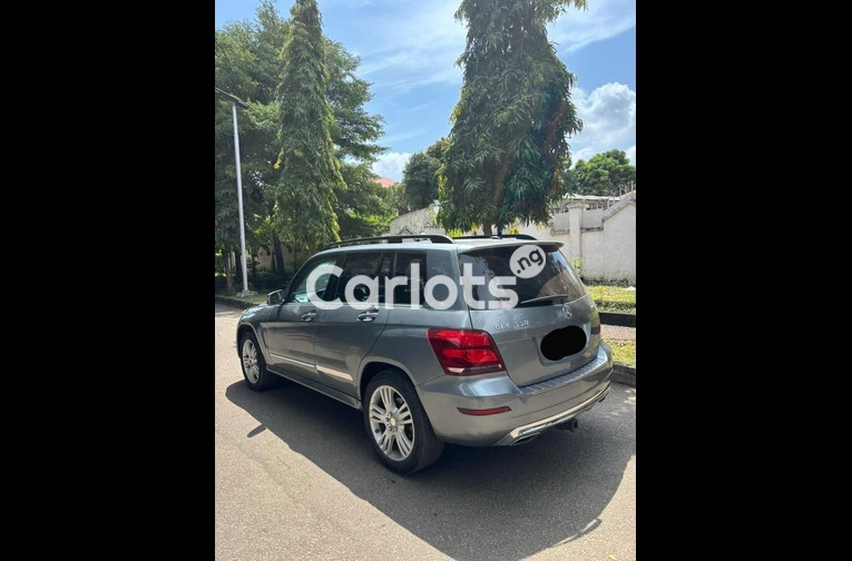 2013 MERCEDES BENZ GLK350 FULL OPTION for sale in Abuja, FCT - thumbnail 6