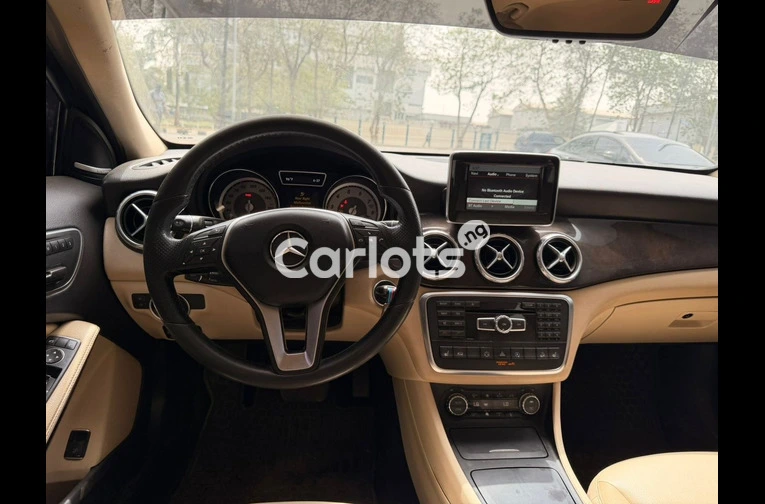 2015 MERCEDES GLA250 - 7/7