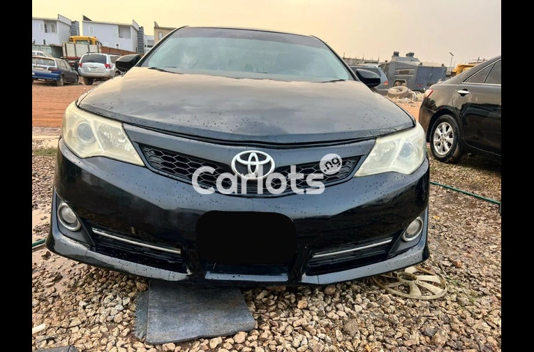 2013 TOYOTA CAMRY SE for sale in Abuja, FCT - thumbnail 2