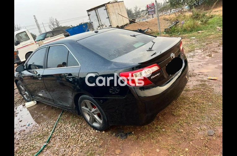 2013 TOYOTA CAMRY SE for sale in Abuja, FCT - thumbnail 6