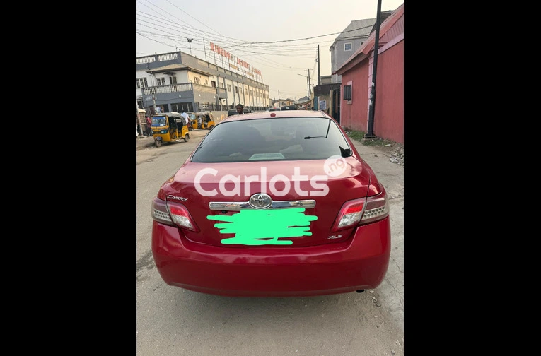 2010 Toyota Camry muscle XLE - 6/7