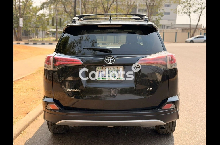 2013 TOYOTA RAV4 LE - 7/7