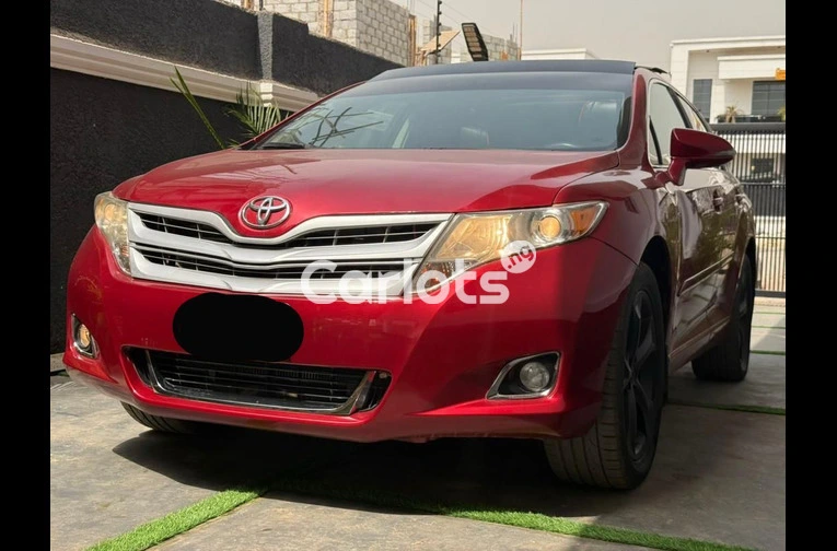 2015 TOYOTA VENZA WITH PANORAMIC ROOF for sale in Abuja, FCT - photo 2 of 7