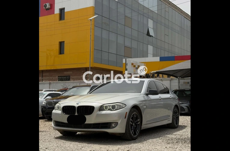 2012 BMW 5 SERIES 535i F10 for sale in Abuja